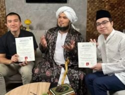 Resmi Mualaf, Richard Lee Didoakan Istiqomah Oleh Netizen