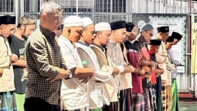Warga Binaan Lapas Jember Salat Tarawih Berjamaah