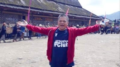 Cahaya Pemikiran Vs Indonesia Gelap