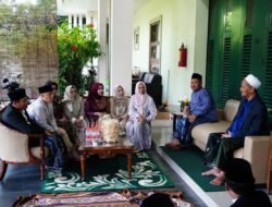 Usai Sholat Id, Bupati dan Wakil Bupati Sidoarjo Sowan ke Gus Ali
