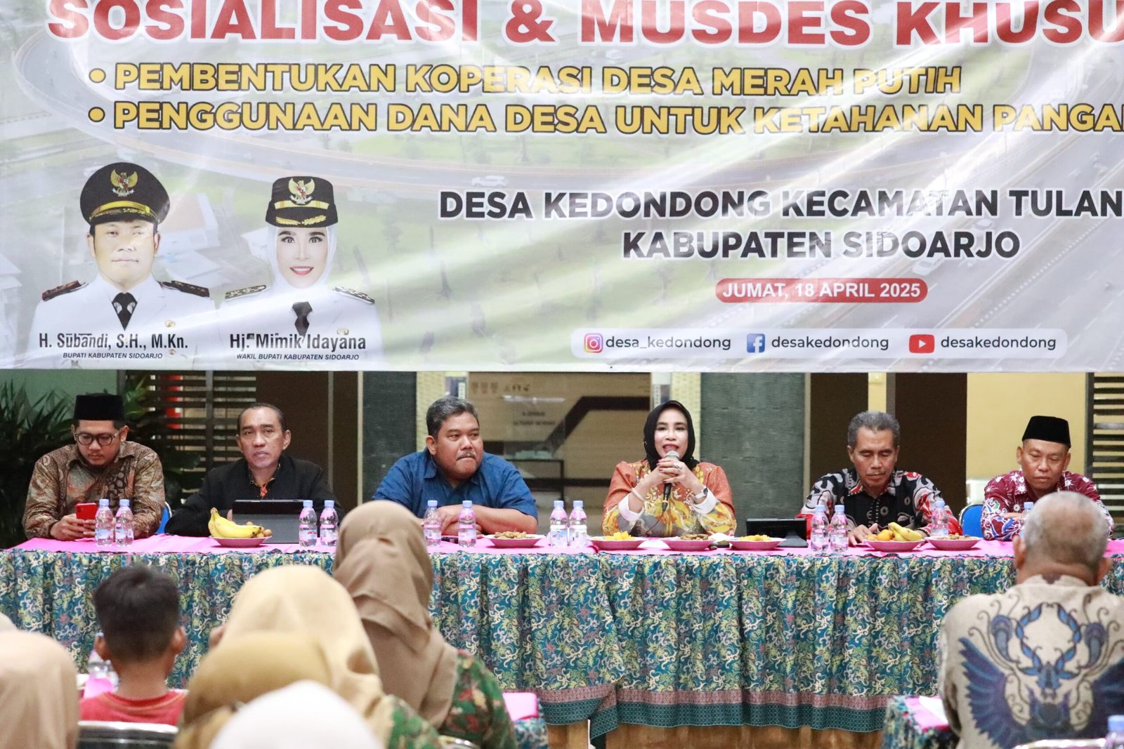 Wakil Bupati Sidoarjo Hj. Mimik Idayana Hadiri Sosialisasi dan Musyawarah Desa di Kedondong, Dorong Pembentukan Koperasi dan Ketahanan Pangan