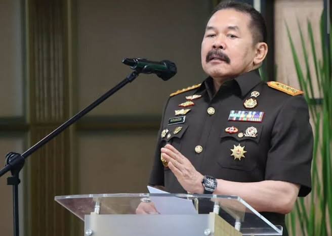 Raimel Jesaja. Mutasi Kejaksaan