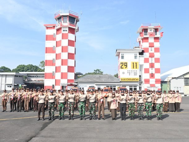 Lanud Husein Sastranegara Bentuk Karakter Generasi Muda melalui Latihan PBB