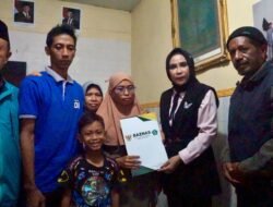 Wabup Sidoarjo Takziah ke Rumah Duka Korban Kecelakaan Air di Krian