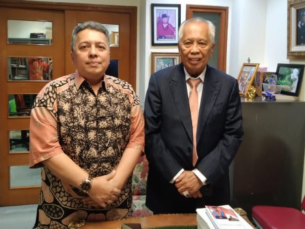 Pengurus AMKI Kunjungi Kantor Pengacara Senior OC Kaligis