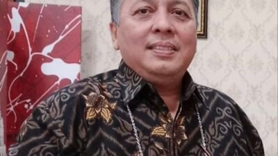 Fenomena Tampil Saleh dan Saleha di Ruang Sidang. Disrupsi Digital