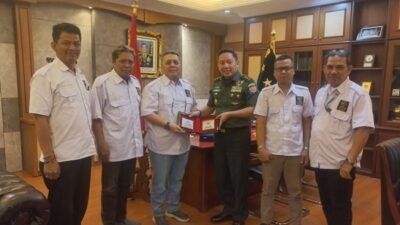 Kolaborasi Visioner: AMKI dan Pushubad Bahas Komunikasi Era Digital