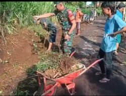 Koramil Bantaran Kerja Bakti Bangun Saluran Irigasi