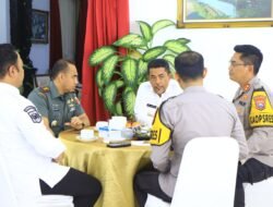 Dandim Probolinggo Bersama Forkopimda ikuti Dialog Pilar Sosial