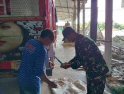 Koramil Kraksaan Dampingi Program Serapan Gabah Petani