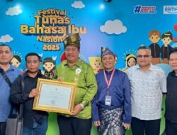 Bupati Asahan Raih Penghargaan Nasional Kemendikdasmen RI