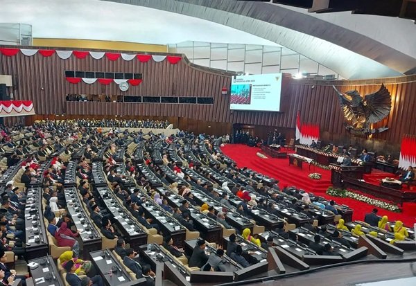 DPR Percepat Pembahasan RUU KUHAP Saat Reses, RUU Perampasan Aset Masih Antre