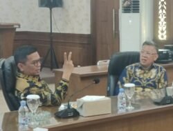 Blak-blakan Bareng Forum Pemred, Andra Soni Bahas UMKM hingga Politik Dinasti