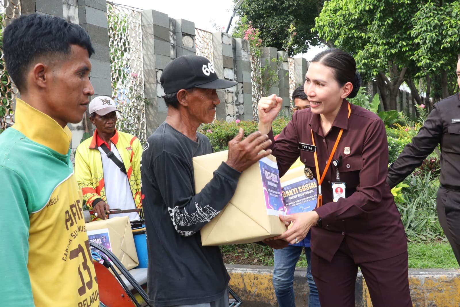 Sespimmen Polri Dikreg ke-65 Gelar Baksos di Terminal GSN Tanjung Perak