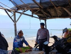 Libur Idul Adha, Polres Pamekasan Tingkatkan Patroli di Pantai Wisata