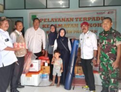 Batuud Koramil Lekok Dampingi Penyerahan Santunan bagi Korban Kebakaran