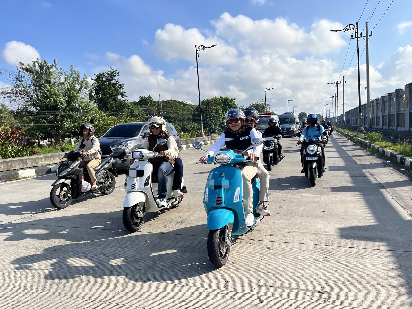 Bupati Subandi Ikut Meriahkan Scooter Riding di Lanudal Juanda