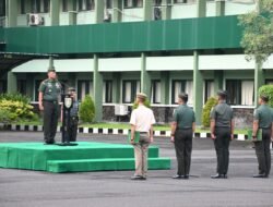 Kasdam Brigjen TNI Terry Pimpin Upacara Rutin 17-an