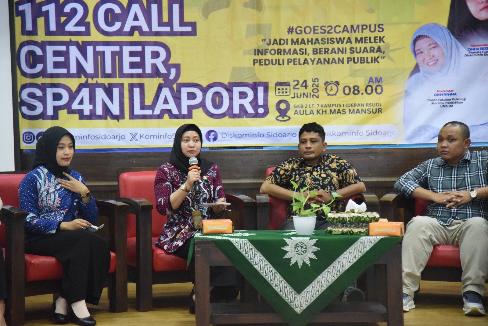 Layanan PPID, SP4N LAPOR dan Call Center Sidoarjo 112 dikenalkan Dinas Kominfo Sidoarjo kepada mahasiswa Universitas Muhammadiyah Sidoarjo/Umsida.