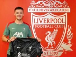 Freddie Woodman Siap Amankan Gawang Liverpool Musim Depan