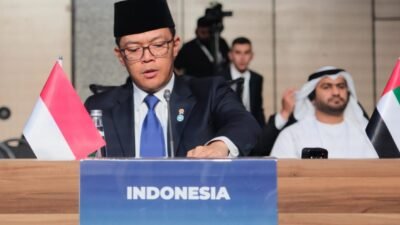 Menlu RI Desak OKI Tegas dalam Isu Palestina dan Reformasi Tata Dunia