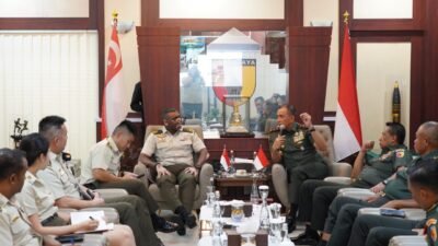 Pangdam V/Brawijaya Terima Kunjungan Komandan SAF Singapura