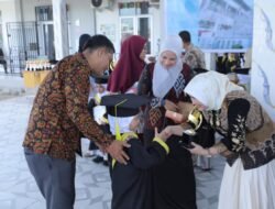 Ketua TP PKK Kabupaten Asahan Hadiri Pelepasan Murid TK DIS
