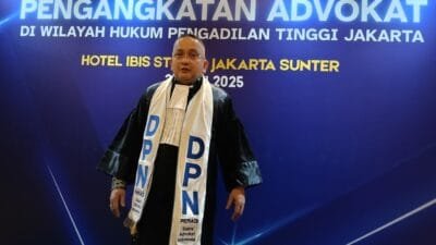 Putranya Diangkat Jadi Advokat, Ini Pesan Tegas Trimedya Panjaitan