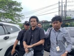 Vadel Badjideh Resmi Diserahkan ke Kejari Jakarta Selatan