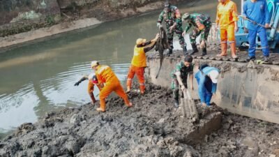 Kodim 0501/JP Gencarkan Normalisasi Anak Sungai Ciliwung