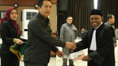 Inspirasi Perjuangan Fritz Alor Boy, Mantan Buruh Jalanan Kini Advokat