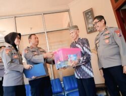 SPN Polda Jatim Anjangsana ke Para Purnawirawan di Hari Bhayangkara ke -79