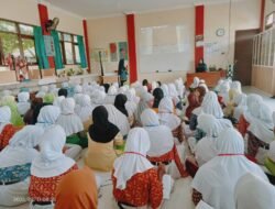 UPT SMP Negeri 4 Pasuruan Sosialisasikan Bahaya NAPZA dan Judi Online dalam MPLS Ramah 2025