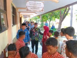 Monitoring MPLS Ramah UPT SMP Negeri 4 Pasuruan oleh Kepala Dispendikbud Pengawas dan Dewan Pendidikan