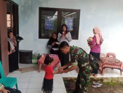 Babinsa Dampingi Pemeriksaan Balita di Posyandu Desa Wonoasri