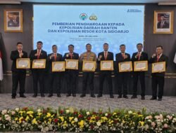 Kementerian Desa PDT Beri Penghargaan Polda Banten dan Polresta Sidoarjo