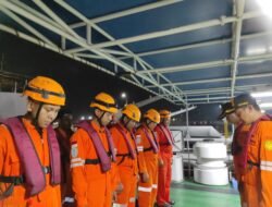 Tim SAR Temukan Empat Penumpang KMP Tunu Pratama Jaya Selamat di Selat Bali