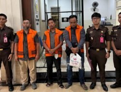 Kejari Kabupaten Kediri Tahan Tiga Tersangka Kasus Kredit Fiktif Rp2,4 Miliar