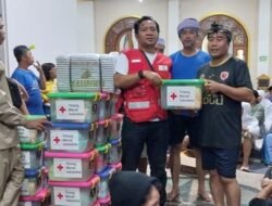 PMI NTB Salurkan Bantuan bagi Warga Terdampak Banjir di Mataram