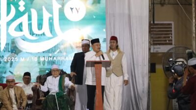 Harris Bobihoe Hadiri Haul dan Subuh Keliling di Ponpes Al Barokah