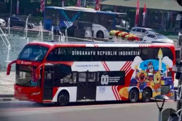 Bus Transjakarta Jadi Kanvas Kreatif Sambut 80 Tahun Kemerdekaan RI