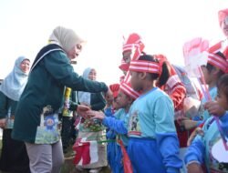 Peringati Hari Anak Nasional, Bunda PAUD se Kabupaten Sidoarjo Deklarasikan 1 Tahun PAUD Pra SD