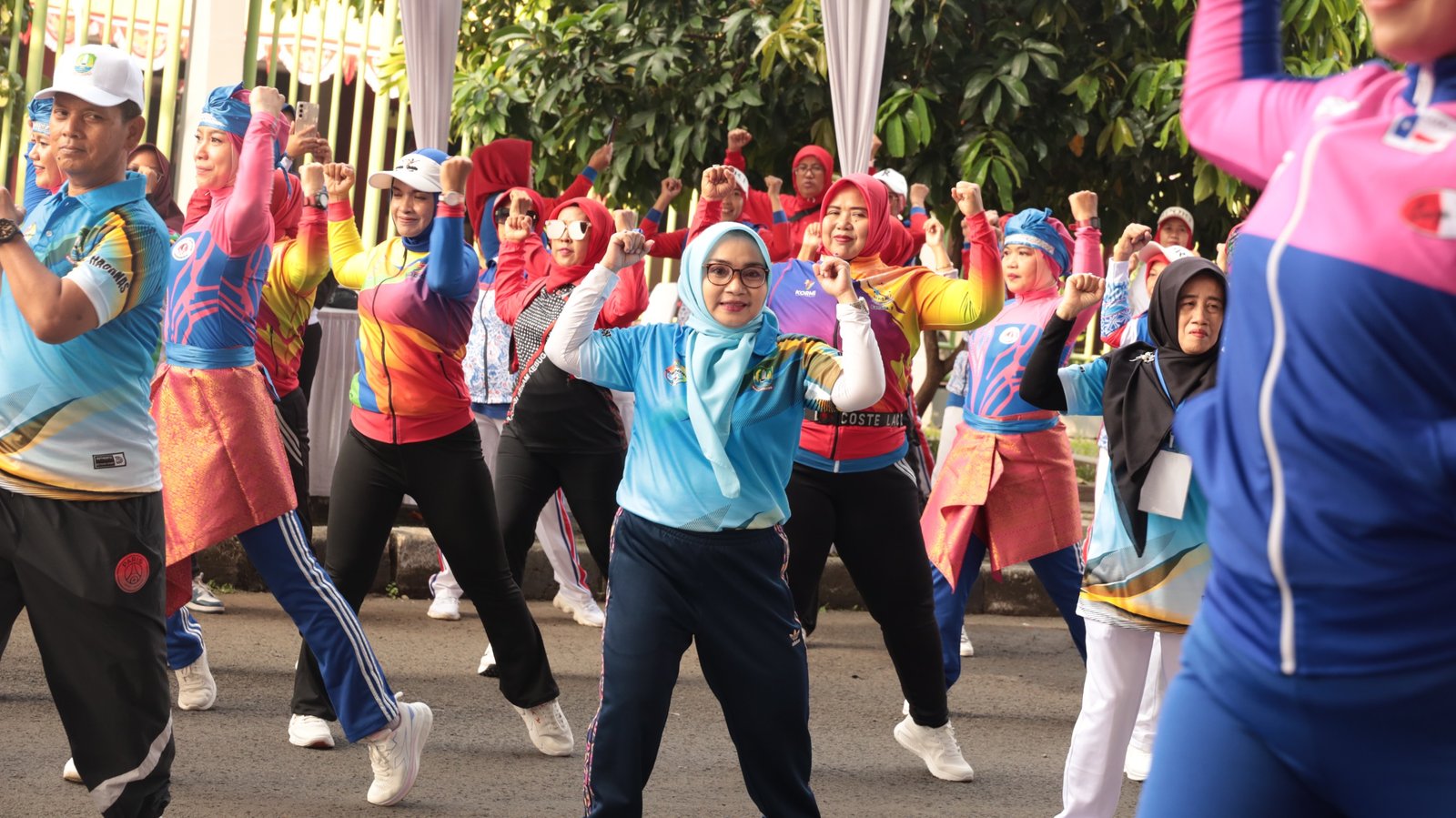 Ketua KORMI Kota Bekasi Wiwiek Hargono Tri Adhianto menggelar rangkaian peringatan Hari Olahraga Nasional (HAORNAS) 2025