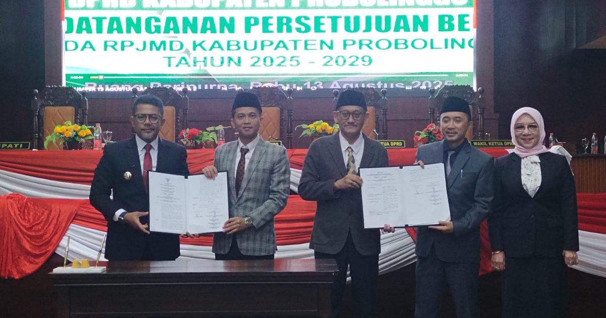 DPRD Kabupaten Probolinggo Setujui Raperda RPJMD Kabupaten Probolinggo tahun 2025-2029