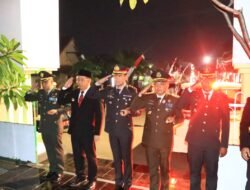 Bupati Sidoarjo Hadiri Apel Kehormatan dan Renungan Suci di TMP Kusuma Bangsa : Penghargaan Kepada Pendahulu Bangsa