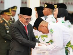 74 Anggota Paskibraka Kabupaten Pasuruan Tahun 2025 Resmi Dikukuhkan