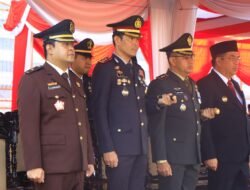 Dandim 0820/Probolinggo Bersama Forkopimda Menghadiri Upacara Penurunan Bendera HUT RI Ke 80