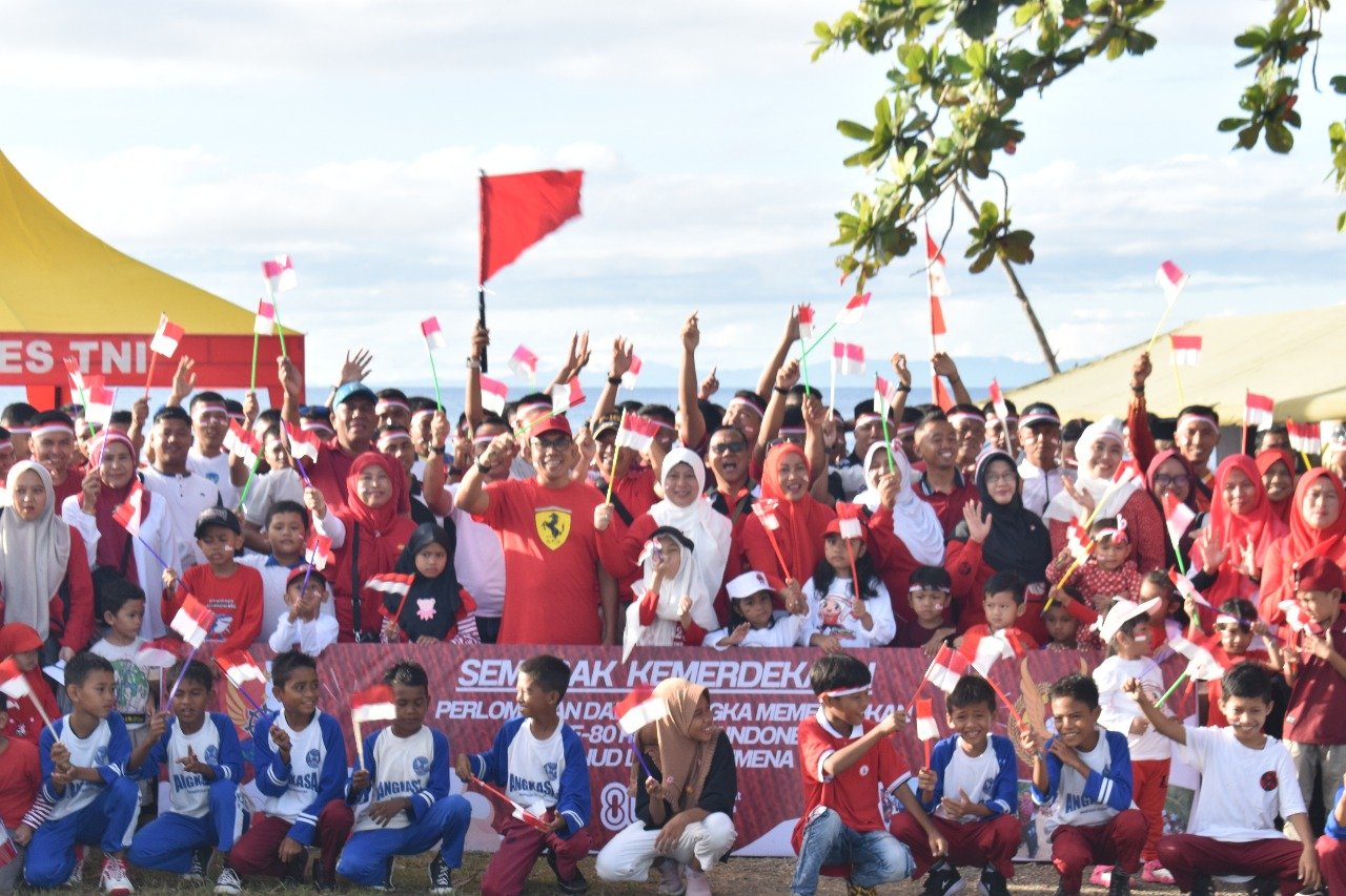 Lanud Leo Wattimena menggelar berbagai perlombaan tradisional yang berlangsung di Komplek Galaxy Lanud Leo Wattimena, Morotai Selatan, Maluku Utara (