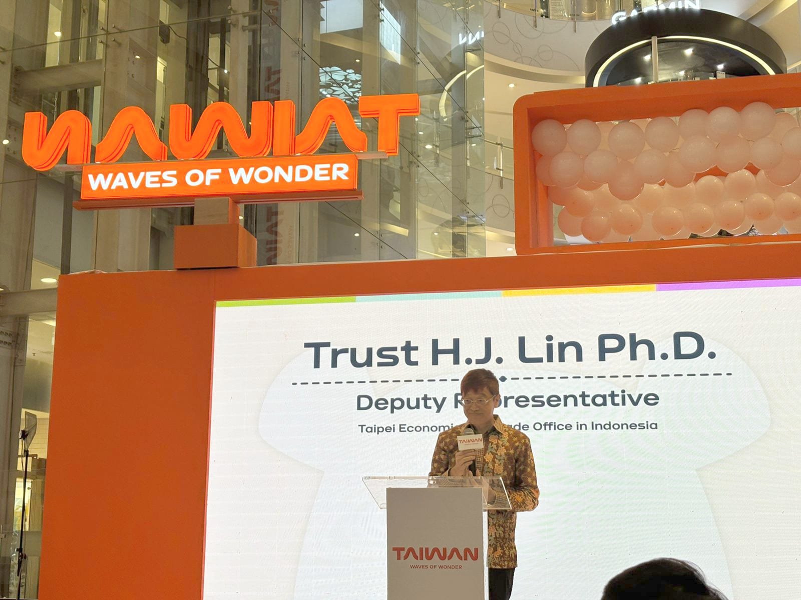 Kereta Haifeng Tiba di Indonesia, Taiwan Travel Fair di Jakarta Tampilkan Pesona Romantis