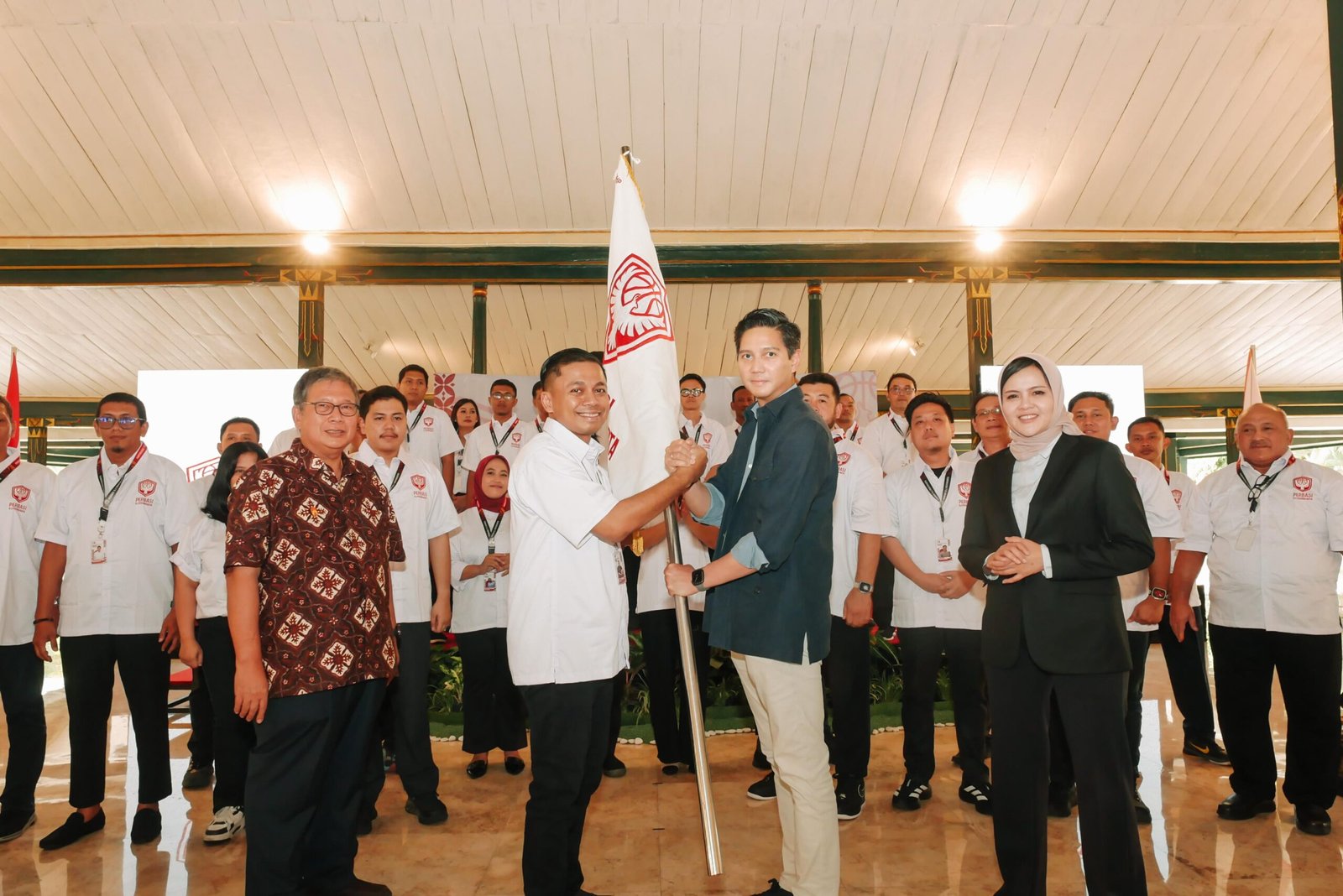 melantik pengurus DPD PERBASI DI Yogyakarta periode 2025-2029 di Pendopo Agung Royal Ambarukmo Depok, Kabupaten Sleman